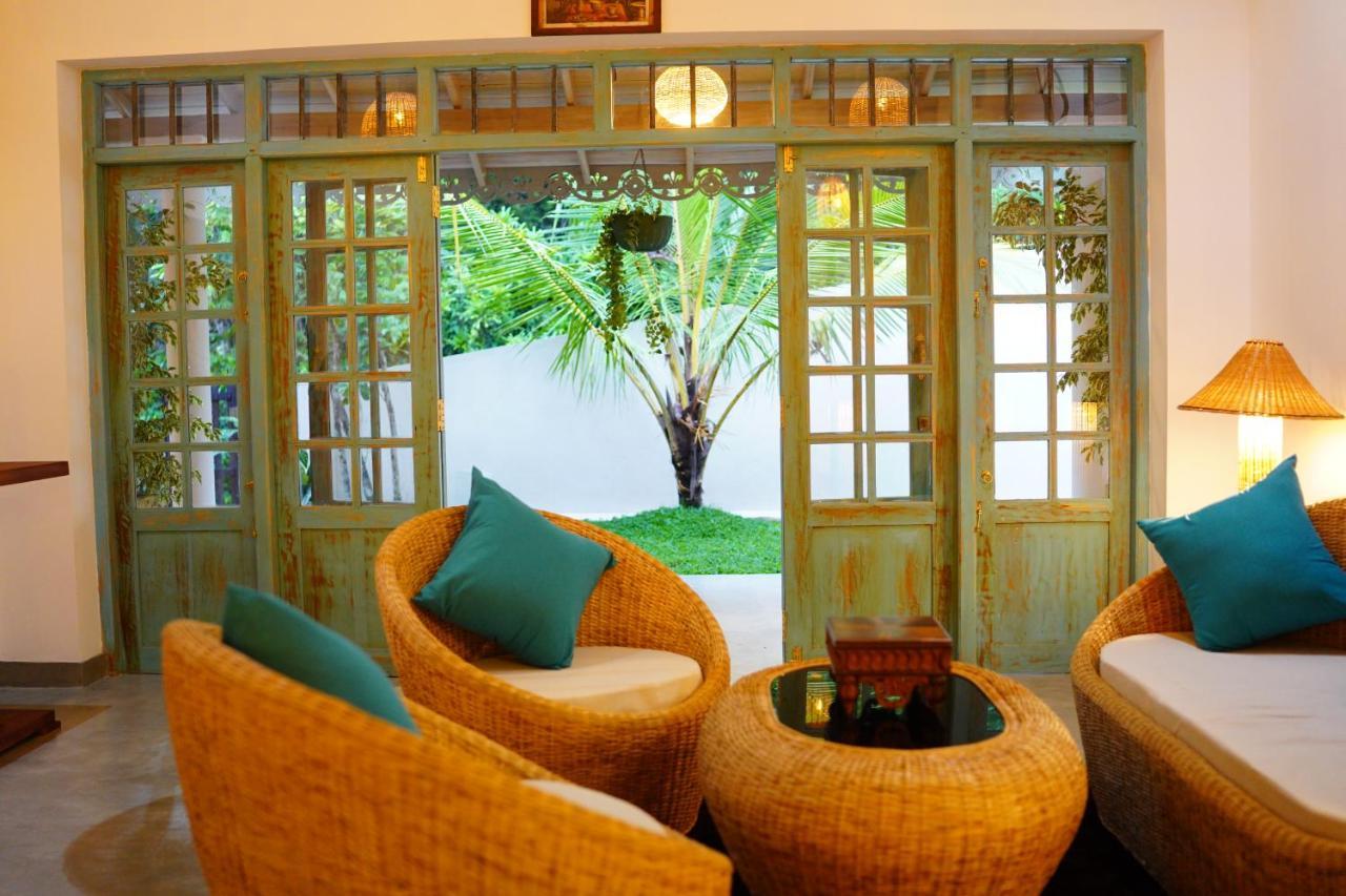 Ronaya Surf Waves Villa Dikwella Luaran gambar