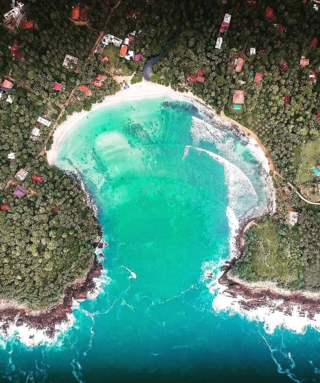 Ronaya Surf Waves Villa Dikwella Luaran gambar